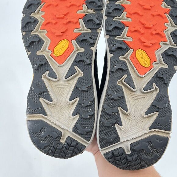 Hoka One One Speedgoat 4 Vibram Gray Black Men's Size 7  2E Trail Running Shoes - Picture 8 of 12